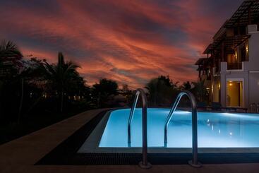 Hotel Paddyway Resort