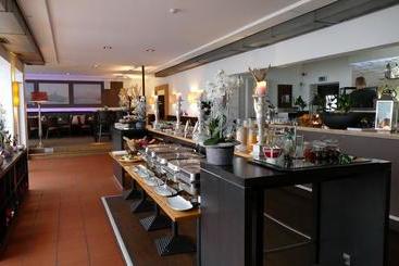 ホテル Rheinstation