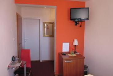 هتل Guest House Mare E Monti