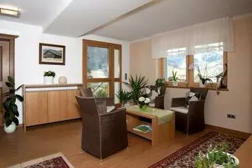 Hotel Haus Alpina