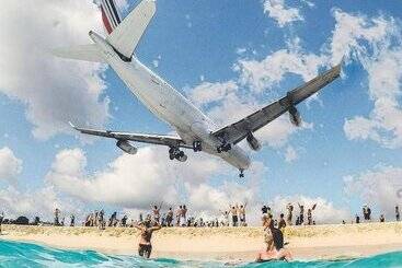 هتل Carl S Unique Inn & Conference Facilities