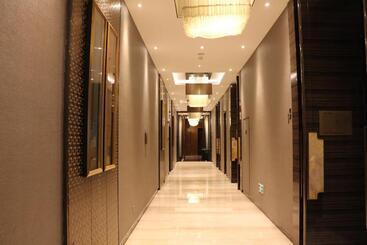 Hotel Wanda Realm Huangshi