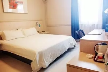 هتل Jinjiang Inn Tianjin Wuqing Development Zone