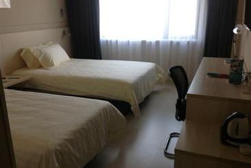 בית מלון כפרי Jinjiang Inn Zhoushan Zhujiajian Branch