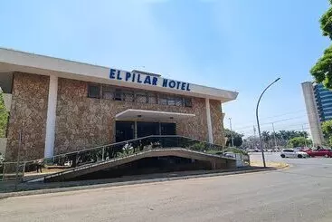 ホテル El Pilar