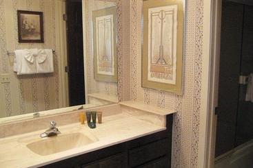 هتل Wildflower 14