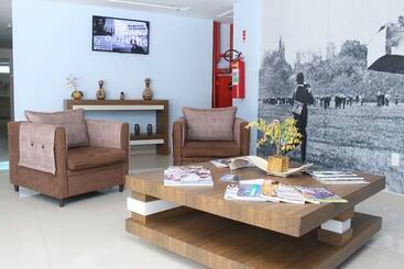 Отель Champs Dumont Apart