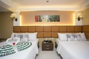 בית מלון כפרי Red Coco Inn De Boracay