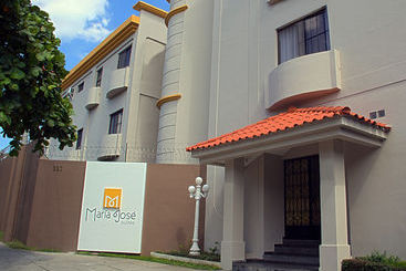 호텔 María José Suites