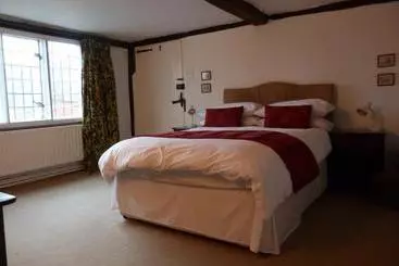 Bed and Breakfast Tudor Cottage