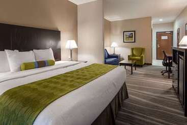Best Western Plus Denver City Hotel & Suites