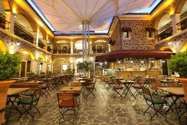 L Agora Old Town Hotel & Bazaar