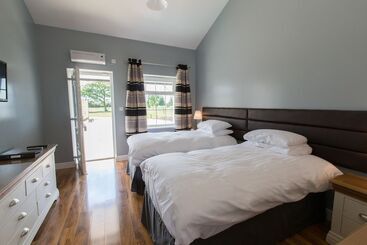 酒店 Silverstone Golf Club &