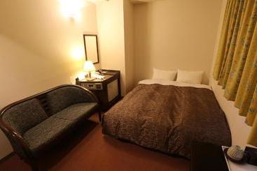 Отель L And L  Senryu