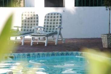 별장 Olive Grove Guest Farm