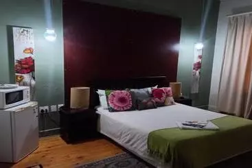 ペンション Bains House