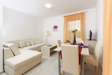 شقق خاصة سياحية Apartments Bella