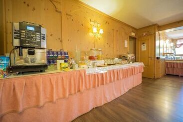 בית מלון כפרי Baita Della Luna