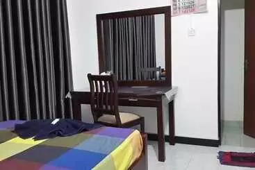 New Hotel Elephant Park