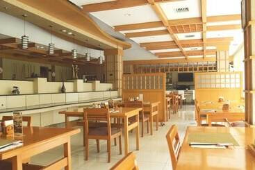 Sakura Park Hotel & Residence