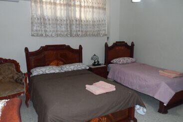 호텔 Suites & Aparments By Goya