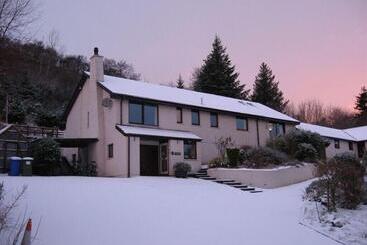 Пансион Givendale Guest House