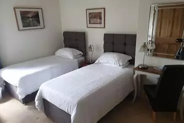 Ugiebrae House Bed & Breakfast