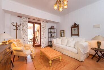 Agroturismo Fincahotel Es Llobets   Adults Only