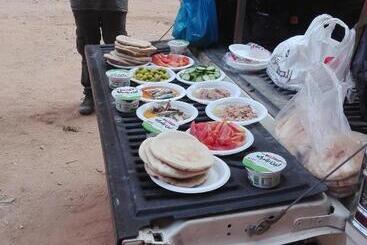 هتل Zarb Desert Camp