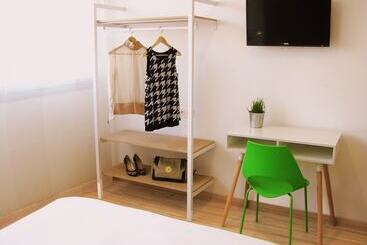 هتل Smartroom Barcelona