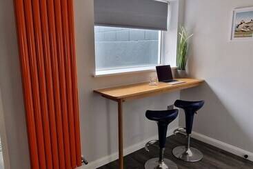 Luxury Sea View Modernised Pembrokeshire Cottage