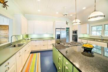 茅舍 Waterfront Perdido Beach House W/ Canoes & Kayaks!