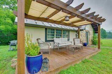 コテージ Cabin On Private Estate, 5 Mi To River Access