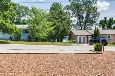 Mökkimajoitus Tranquil Camdenton Vacation Home W/ Screened Porch