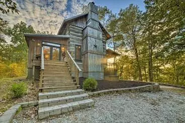 Mökkimajoitus Historic Cabin W/ Stunning Kentucky Lake View