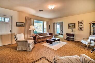 بيت ريفى Pet Friendly Navasota Ranch House W/ Arcade!