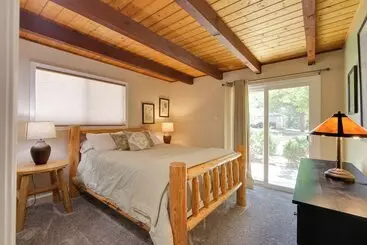 Mökkimajoitus Groveland Home   Walk To Pine Mountain Lake!