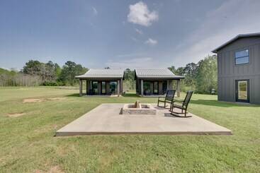 بيت ريفى Modern Kennard Cabin W/ 3 Casitas   Walk To Pond!