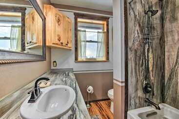 קוטג'' All Season Bonners Ferry Home W/ Views