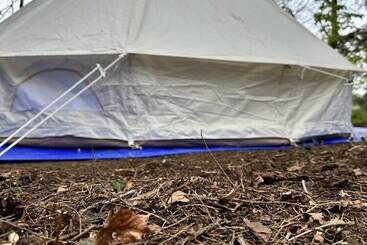 بيت ريفى Woodlands Basic Bell Tent 3