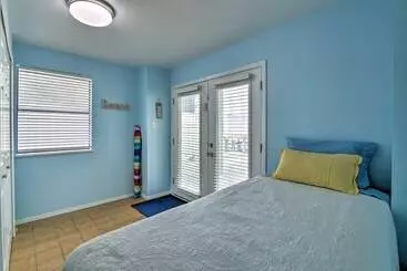 コテージ Beach Home W/ Pool & Hot Tub < 1 Block To Beach!
