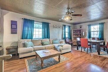 Сельский дом Welcoming Albuquerque Home Near Old Town!