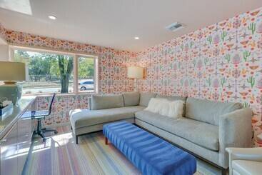 Сельский дом Modern Austin Home W/ Yard ~ 1 Mi From Acl!