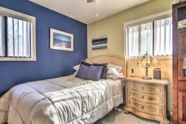 Mökkimajoitus Berlin Home W/ Patio, 9 Mi To Ocean City Beaches