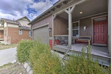 Cabane Granby Home W/ Hot Tub + Ski, Golf & Pool Access