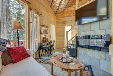 بيت ريفى Idaho Springs Cabin W/ Hot Tub On Half Acre!