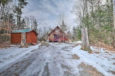 Quinta ou Casa Rural Secluded Johnsburg Retreat W/ Hot Tub & Fire Pit