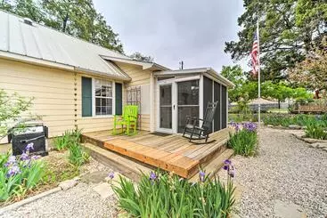 Mökkimajoitus Cozy Canyon Lake Abode < 1 Mi To Boat Ramp!