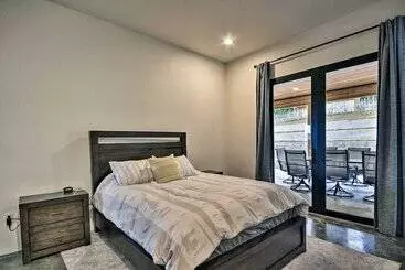 Mökkimajoitus Luxury Home W/views   5 Min To Columbia River