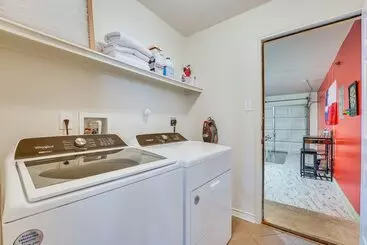 Vakantiehuisje San Antonio Home W/ Game Room, 9 Mi To Seaworld!